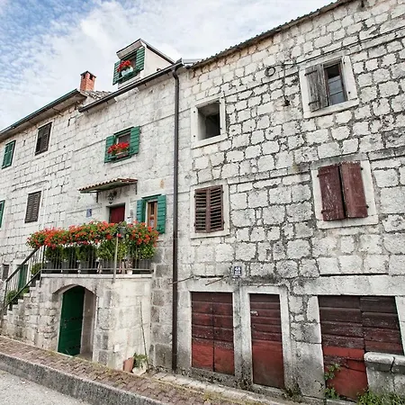 Casa de Férias Duare Holiday Zadvarje